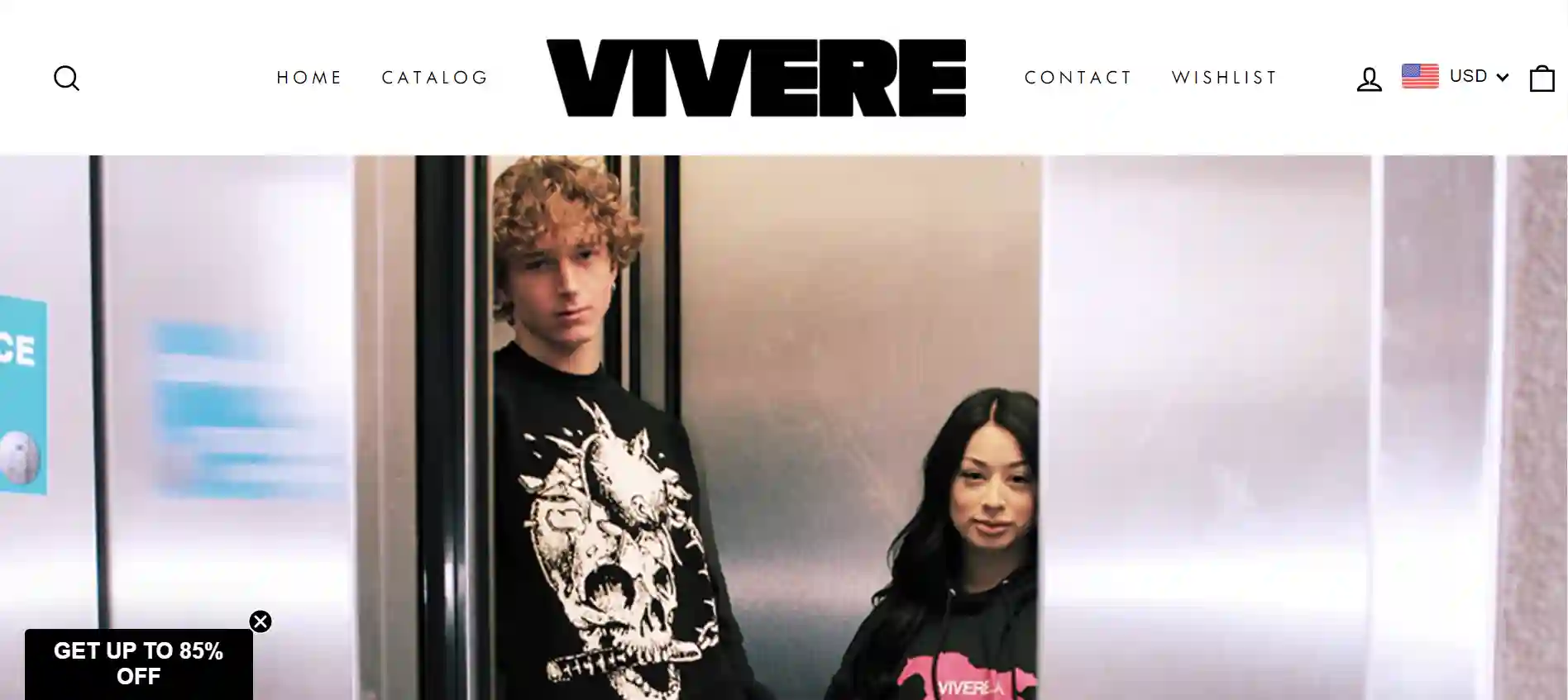 You are currently viewing Vivere Clothing Reviews: Is It Worth Your Money?